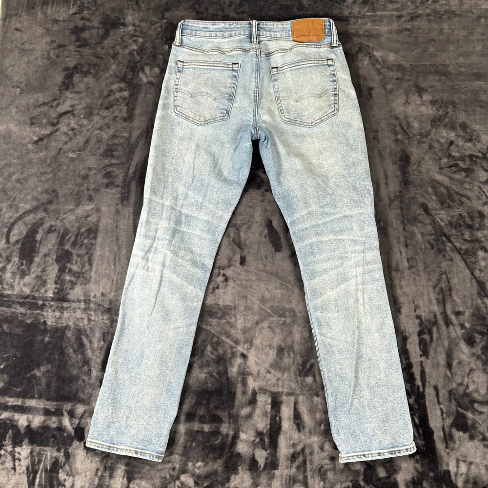 American Eagle Slim Straight Jeans Mens 30x30 Light Wash Airflex+ Denim - Picture 7 of 10